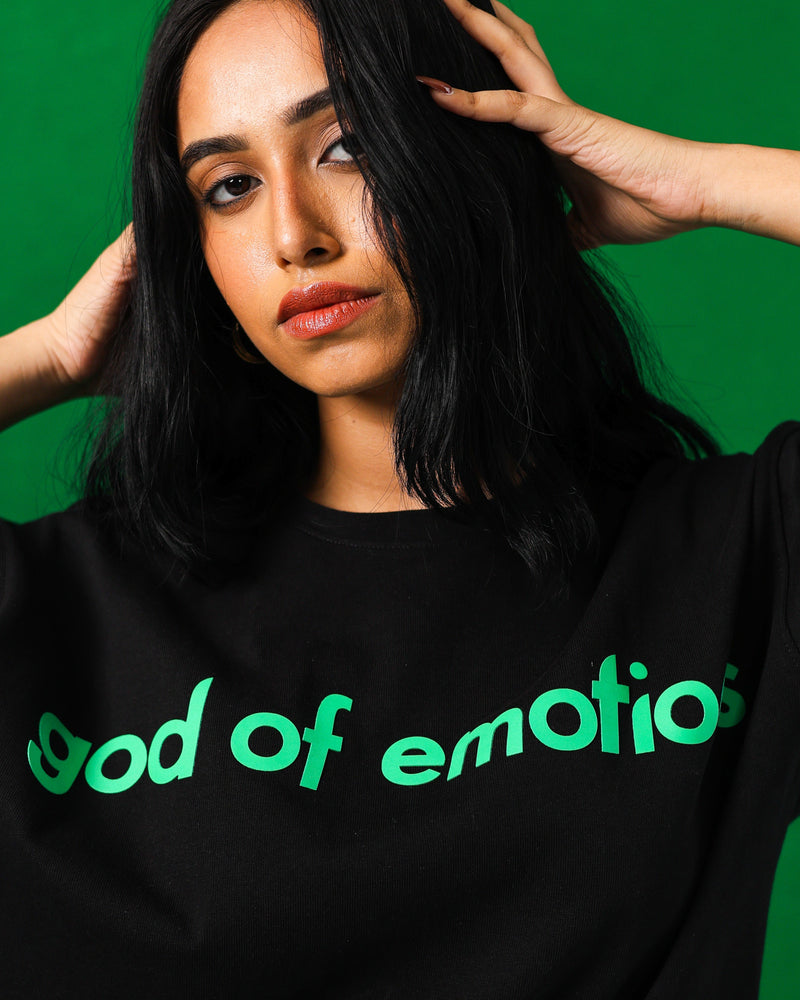 SHADE OF IVIES TEE
