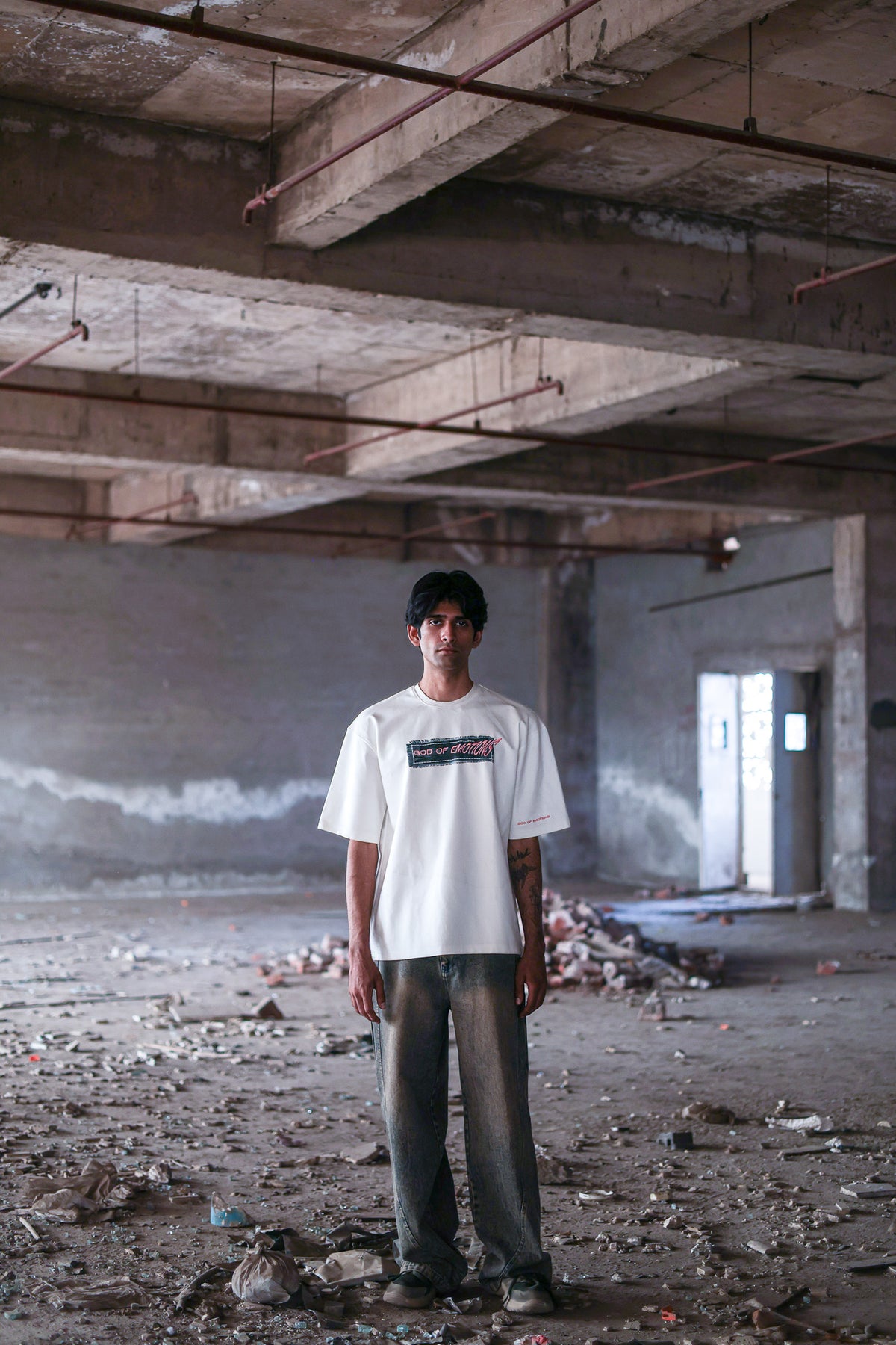 OVERLAP BOXY FIT TEE
