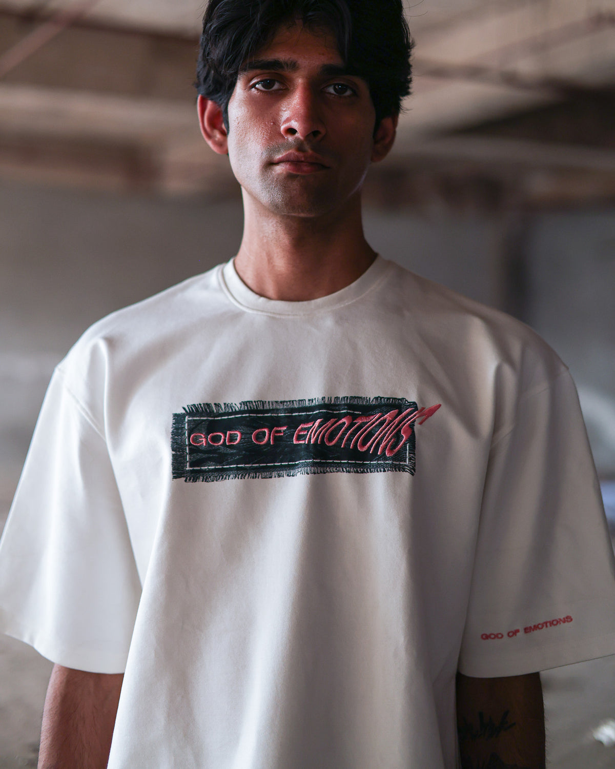 OVERLAP BOXY FIT TEE