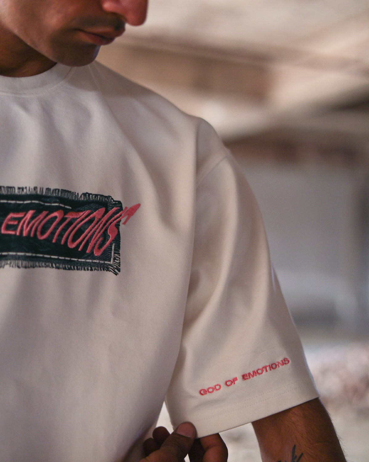 OVERLAP BOXY FIT TEE