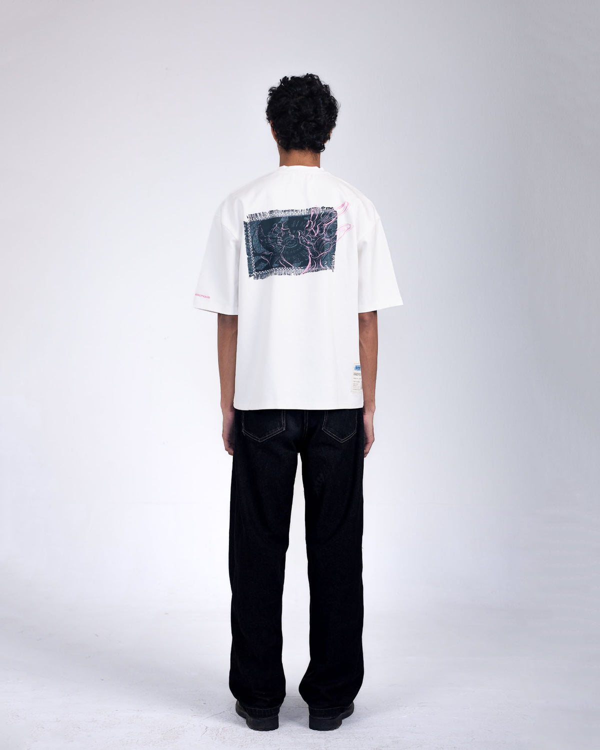 OVERLAP BOXY FIT TEE